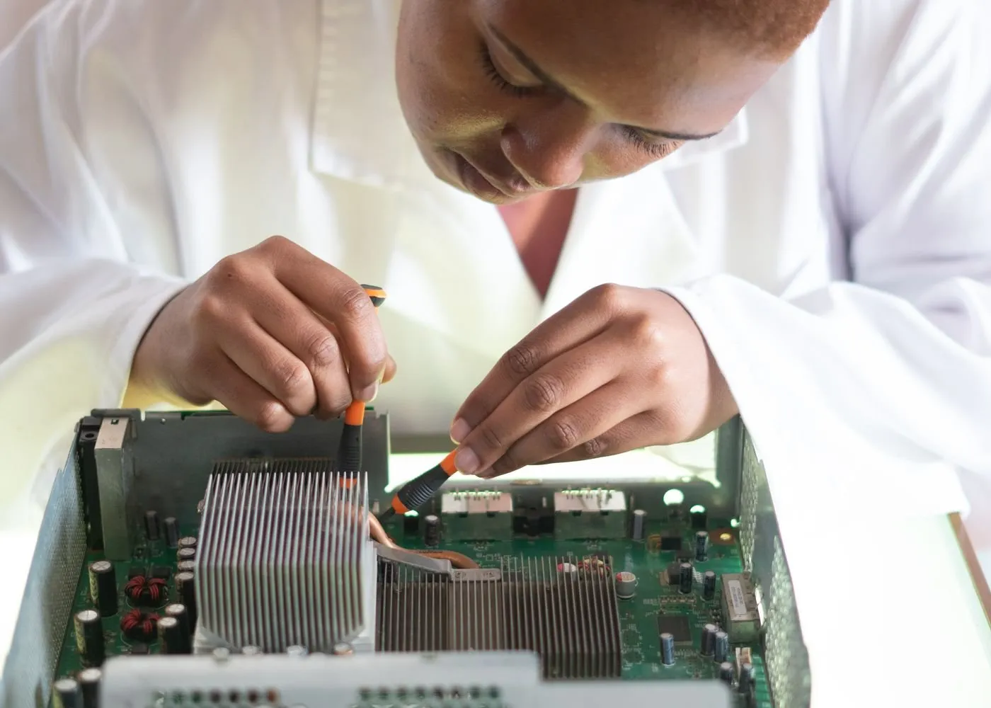 Hardware Security Audit